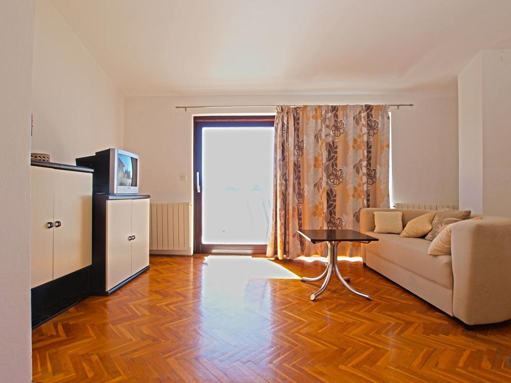 Apartments Milio 1105 Fažana Εξωτερικό φωτογραφία