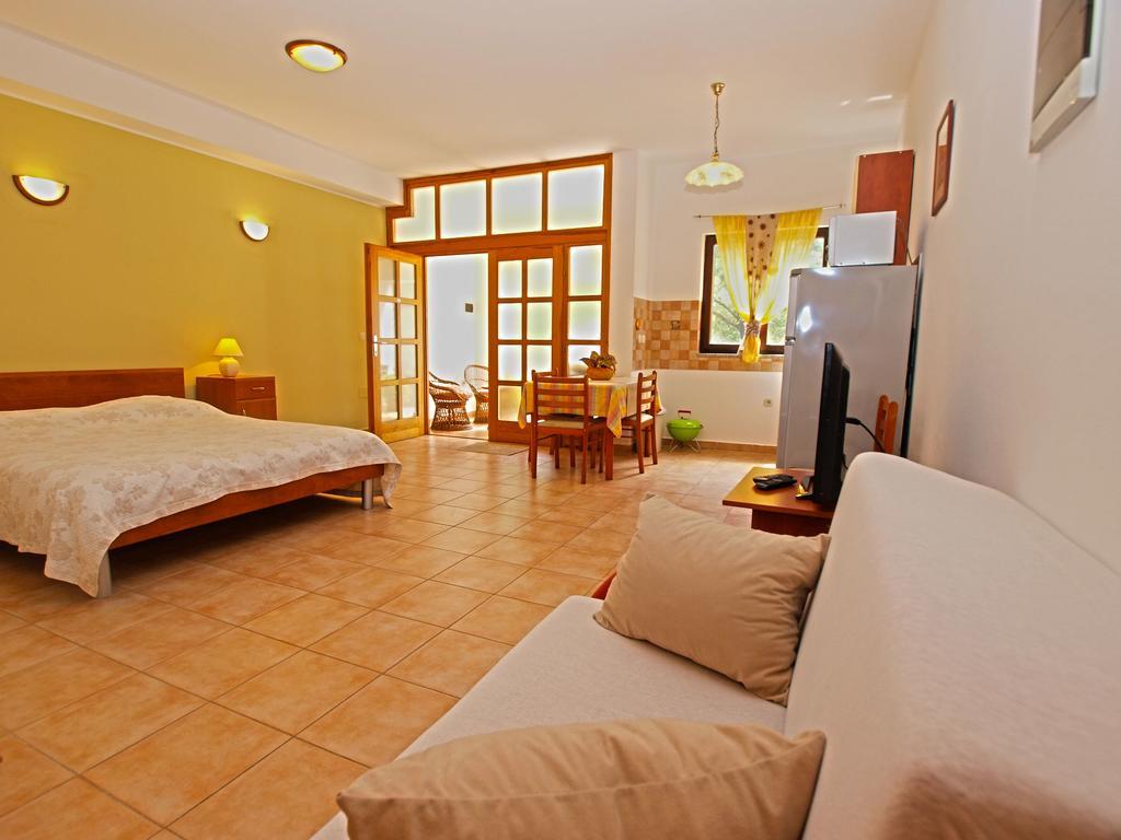 Apartments Milio 1105 Fažana Εξωτερικό φωτογραφία